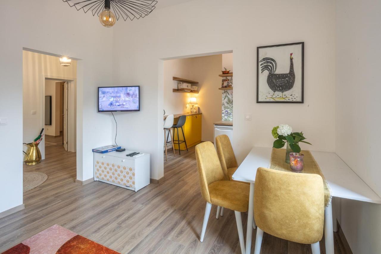 Linden House - A Lovely Apartment In Central Varna Extérieur photo
